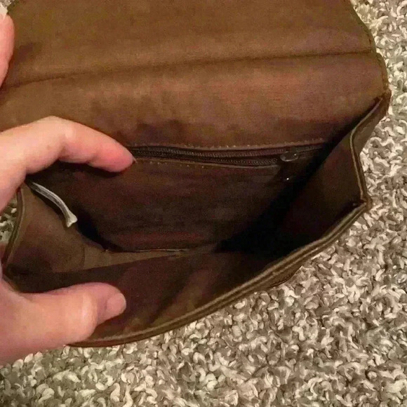 Vintage G.H. Bass & Co. Brown Leather Crossbody Bag 90s Y2K Classic Academia - Picture 6 of 16